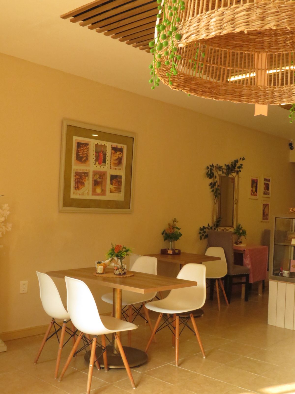 Interior de amari repostería